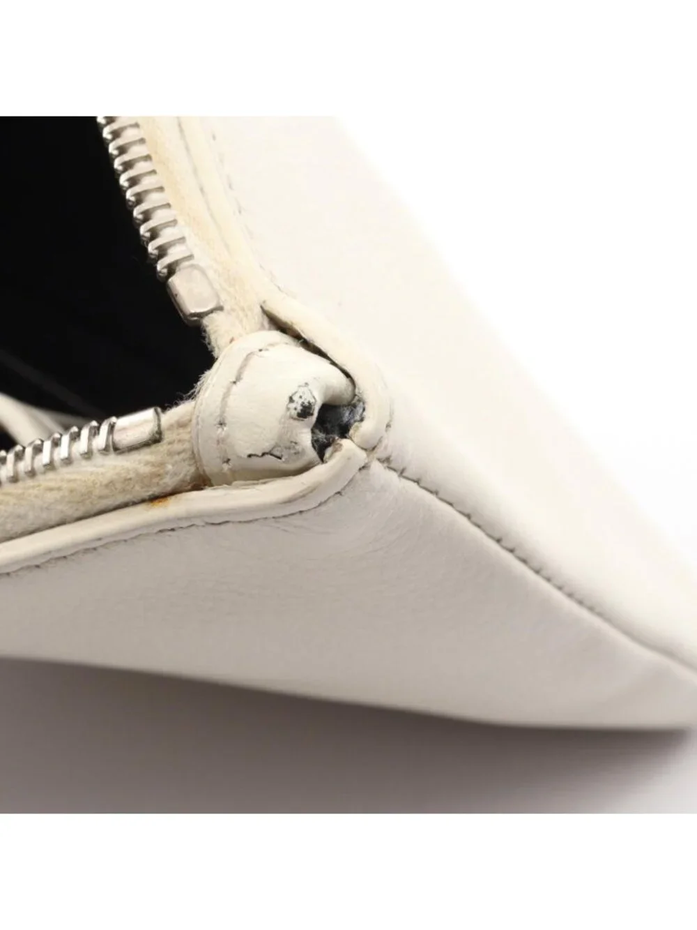 Balenciaga Clutch Everyday Pouch White Leather
